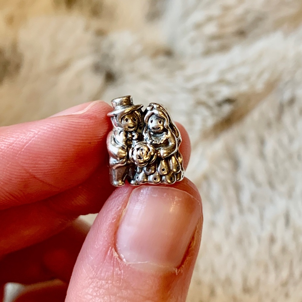 Pandora wedding charm - Mr. & Mrs.